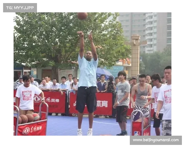 震撼瞬间:NBA赛场上那些改变比赛走向的关键时刻与经典对决 震撼瞬间:NBA赛场上那些改变比赛走向的关键时刻与经典对决